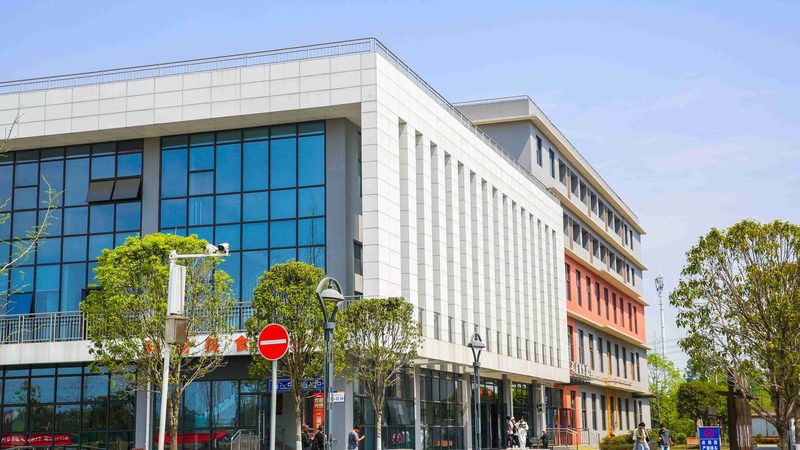 揭秘深圳電子配件批發市場：廠家名錄背后的行業秘密